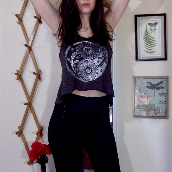 Stranded Tops - Stranded Gray Racerback Yin Yang Tank Size Medium